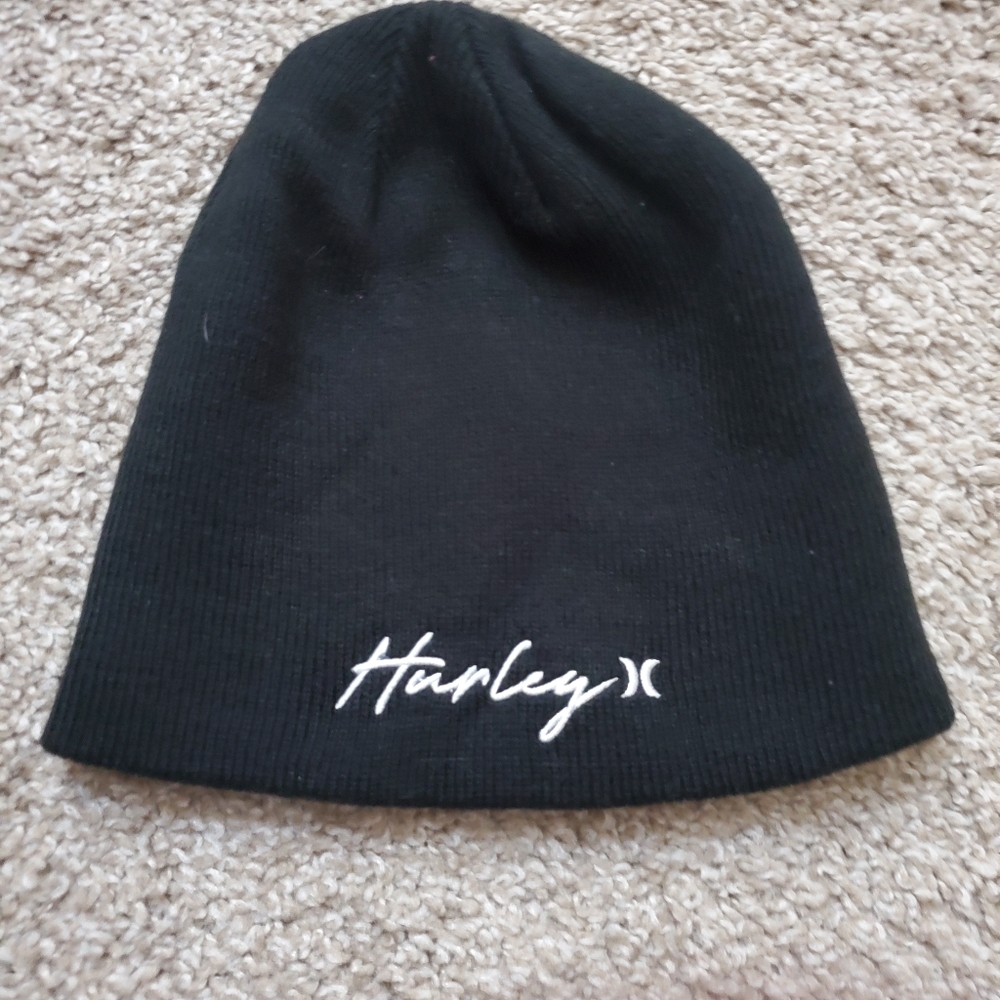 Hurley Black White Logo Warm Winter Beanie Cap Stretch Casual Outdoor Hipster  G